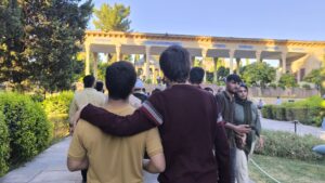  اردوی تفریحی و زیارتی شیراز برای قرآن آموزان مرکز حفظ قرآن حضرت ولیعصر(عج)